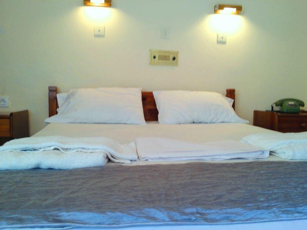 Hotel Lofos Strani