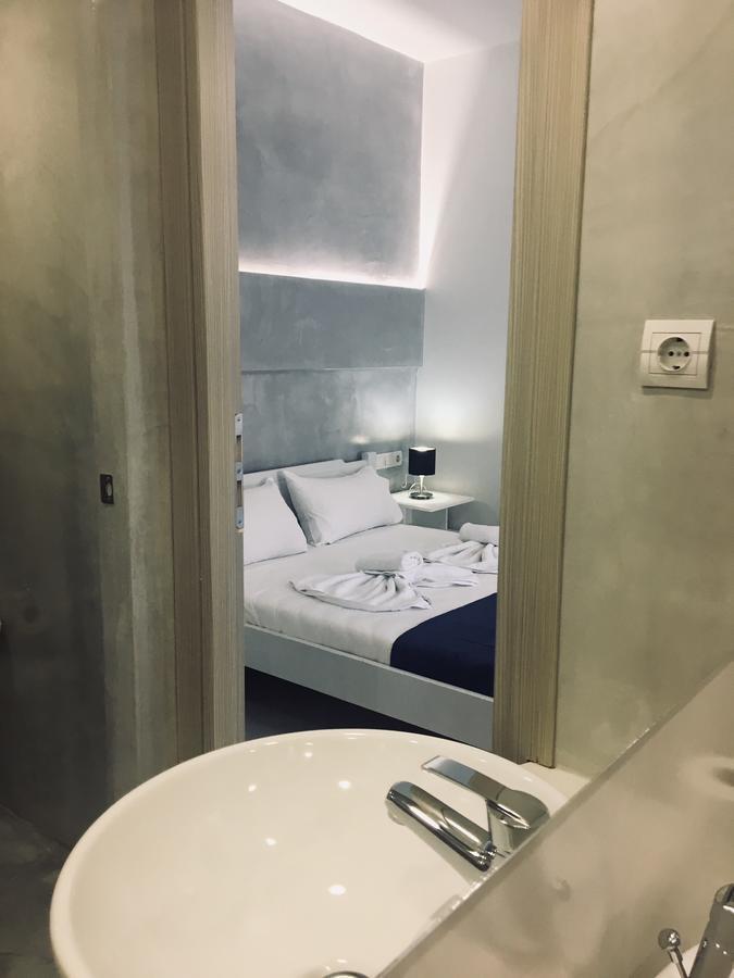 Lofos Strani Hotell